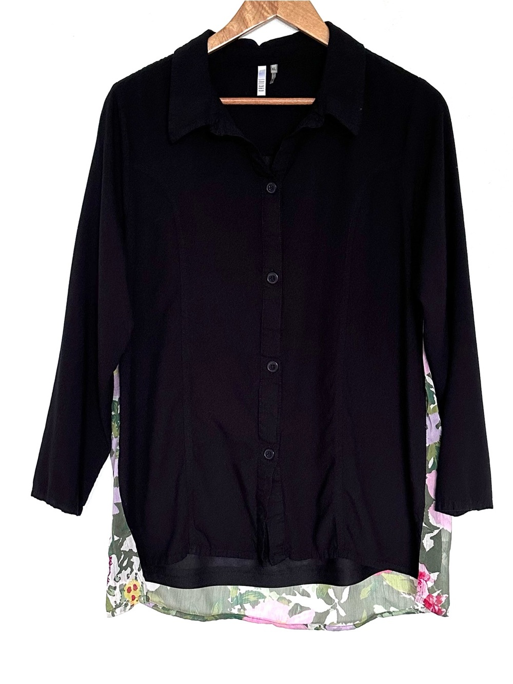 Kaktus Shirt Women’s XL Black Floral Button Down Long Sleeve Lightweight Top